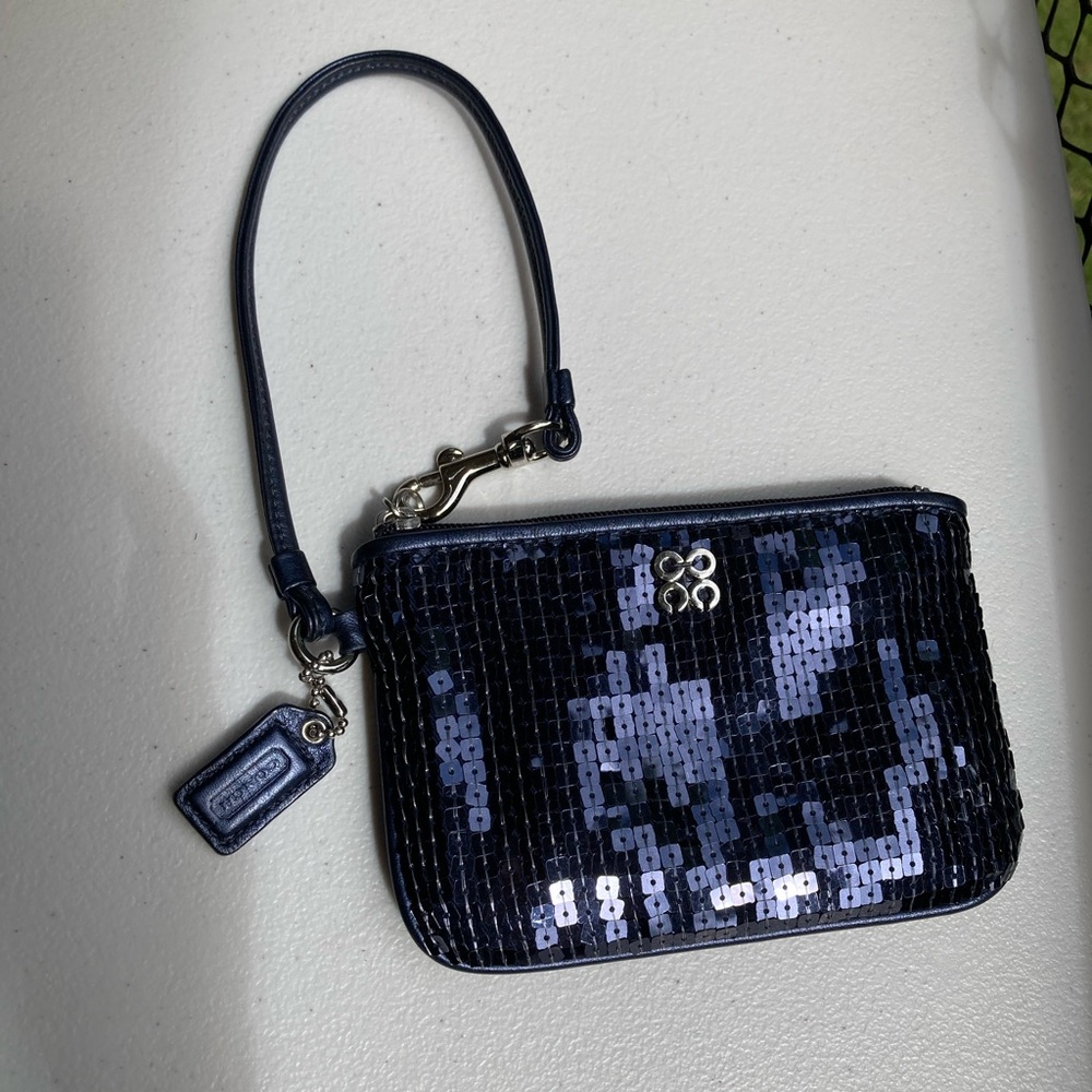 Coach Navy Blue Sparkle Sequins Zipper Pouch Wristlet Cosmetic Bag Purse Wallet - Picture 1 of 17